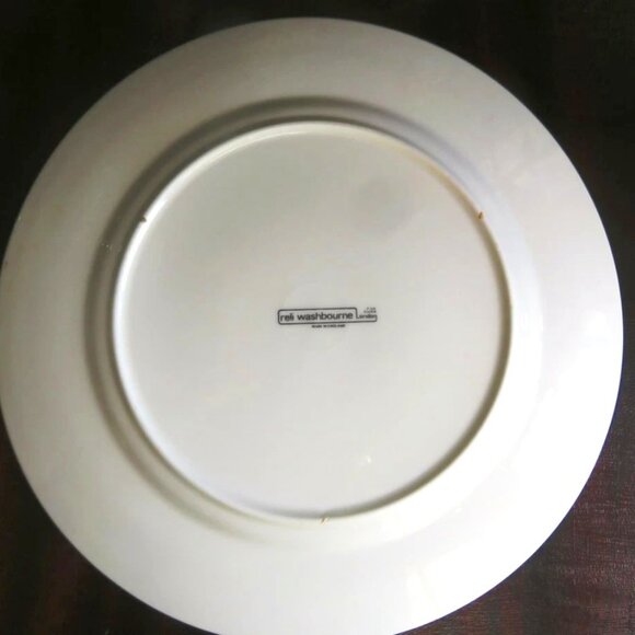 NWT Queen Elizabeth II Silver Jubilee Commemorative Plate Fine China England - Picture 3 of 4